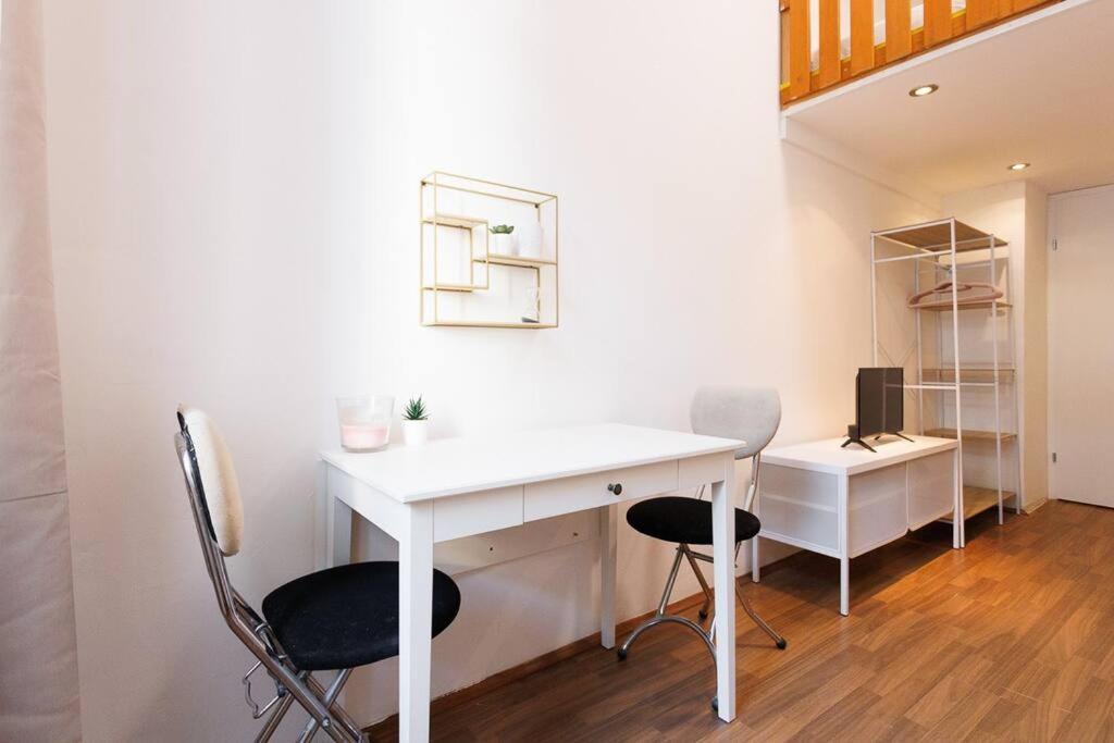 Urban Capsule Apartment - Near Mariahilfer Strasse Bécs Kültér fotó