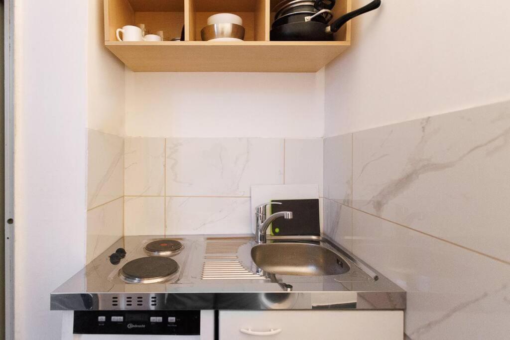 Urban Capsule Apartment - Near Mariahilfer Strasse Bécs Kültér fotó